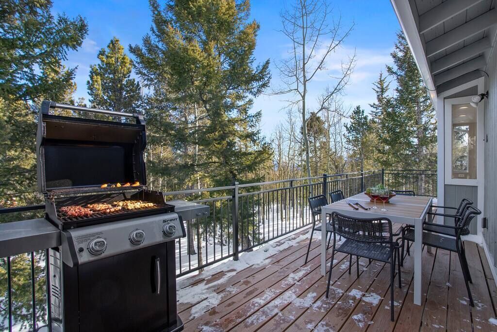 Photo of Outdoor in Conifer Mountain and Meadows