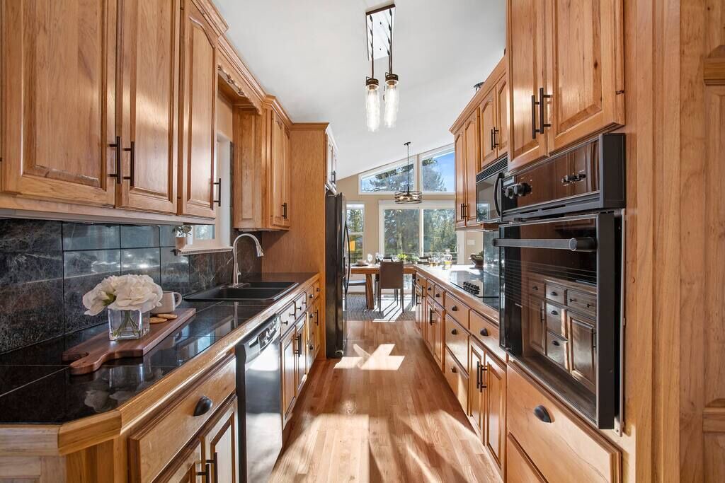 Photo of Kitchen in Conifer Mountain and Meadows