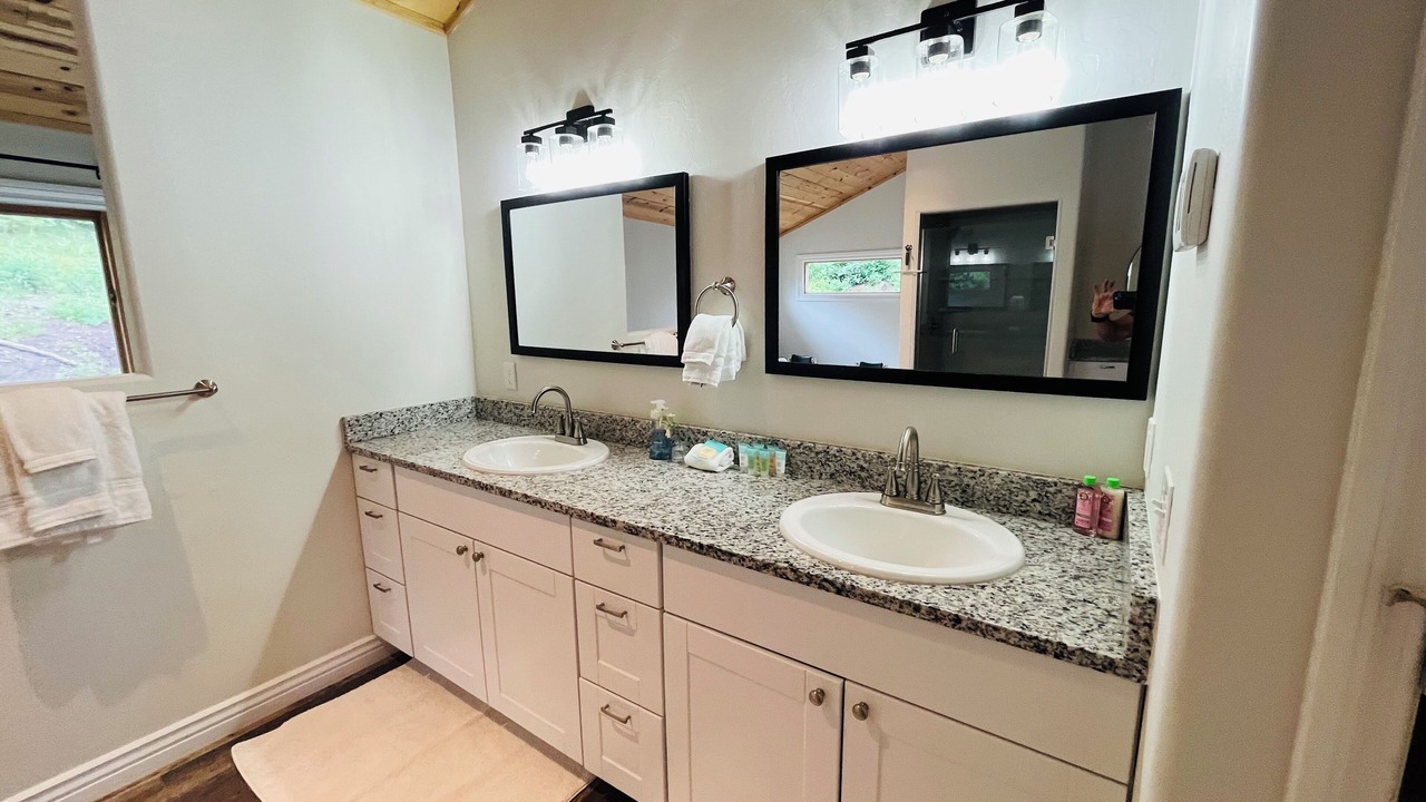 Photo of Bathroom in Ridgway