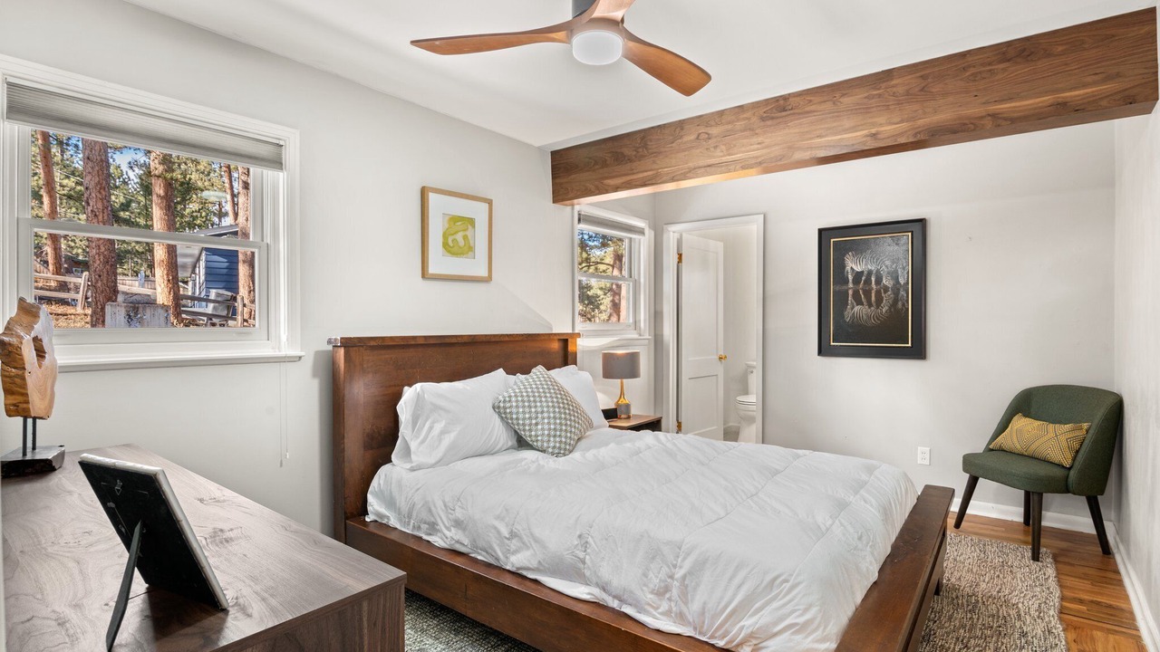 Photo of Bedroom in Kerr Gulch