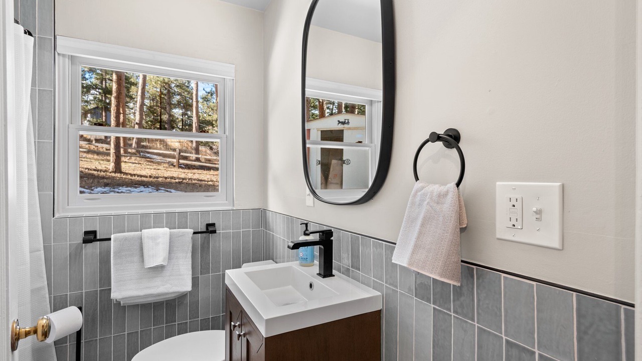 Photo of Bathroom in Kerr Gulch