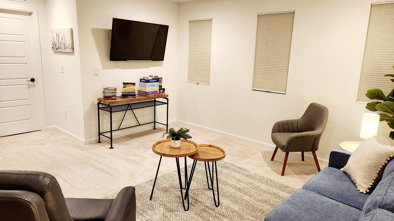 Photo of Livingroom in Castle Pines North
