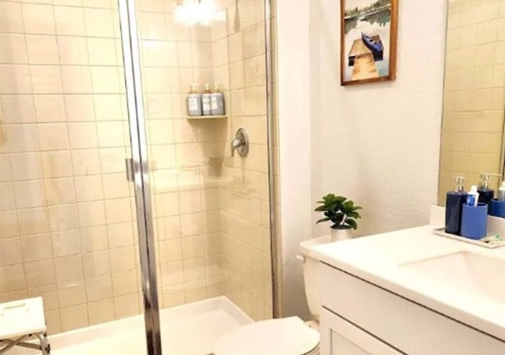 Photo of Bathroom in Castle Pines North