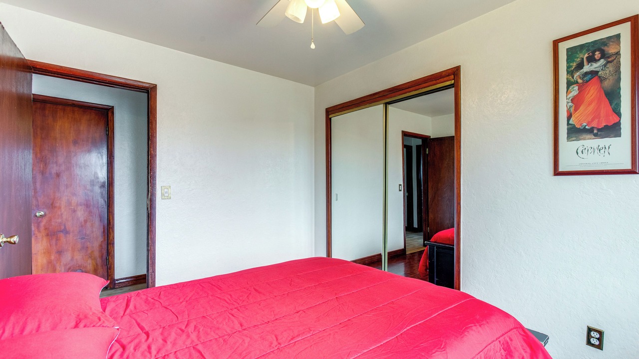 Photo of Bedroom in Twin Lakes