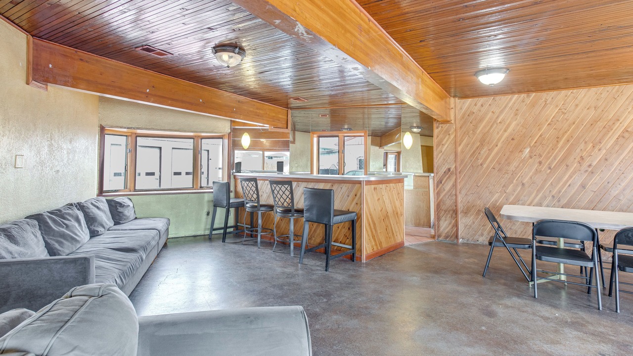 Photo of Livingroom in Twin Lakes
