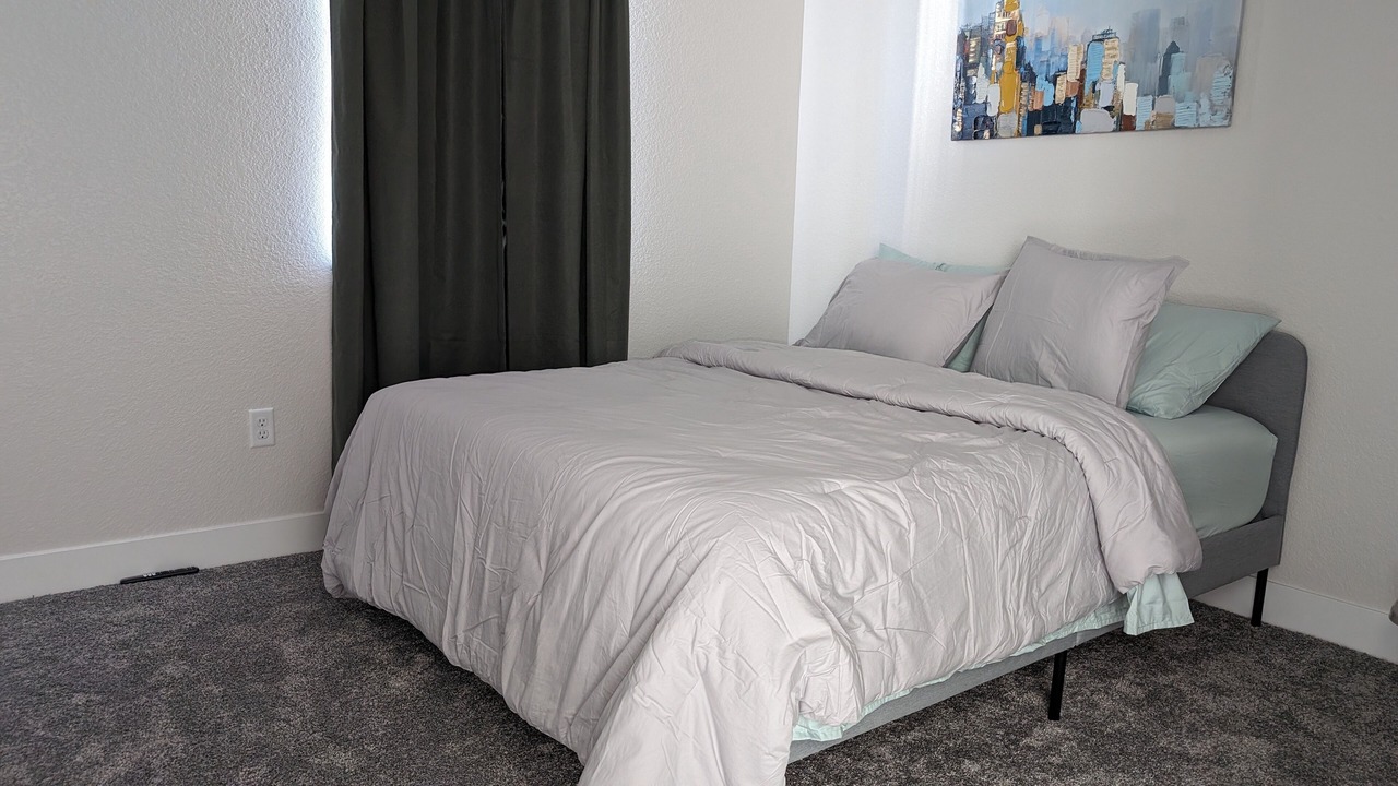 Photo of Bedroom in Rainbow Ridge