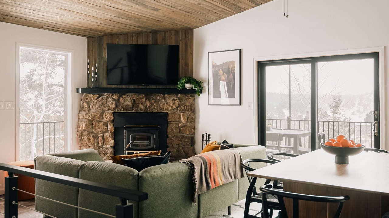 Photo of Livingroom in Bailey