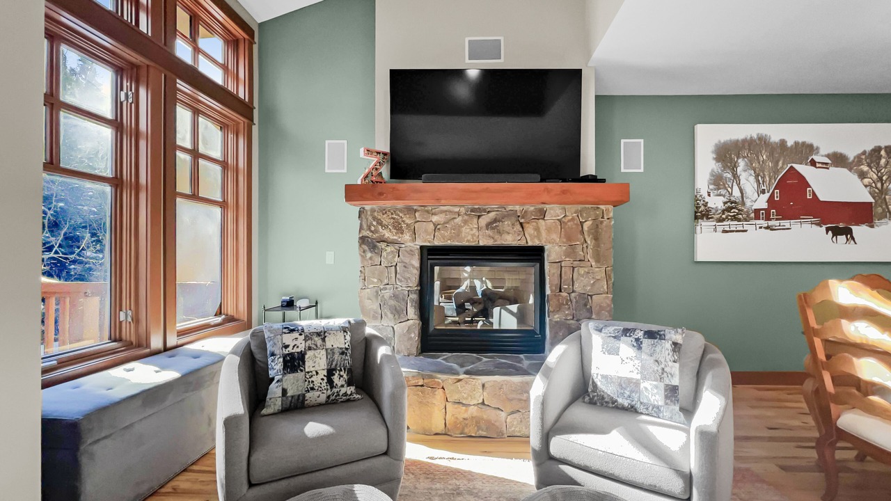 Photo of Livingroom in Copper Mountain Village