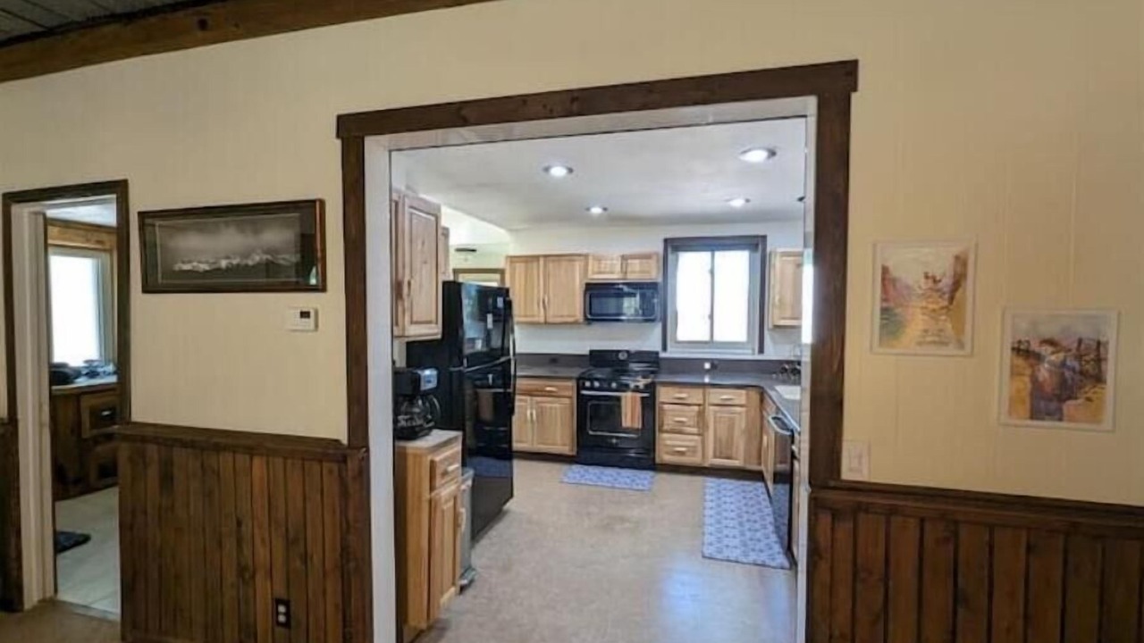 Photo of Bedroom in Canon City