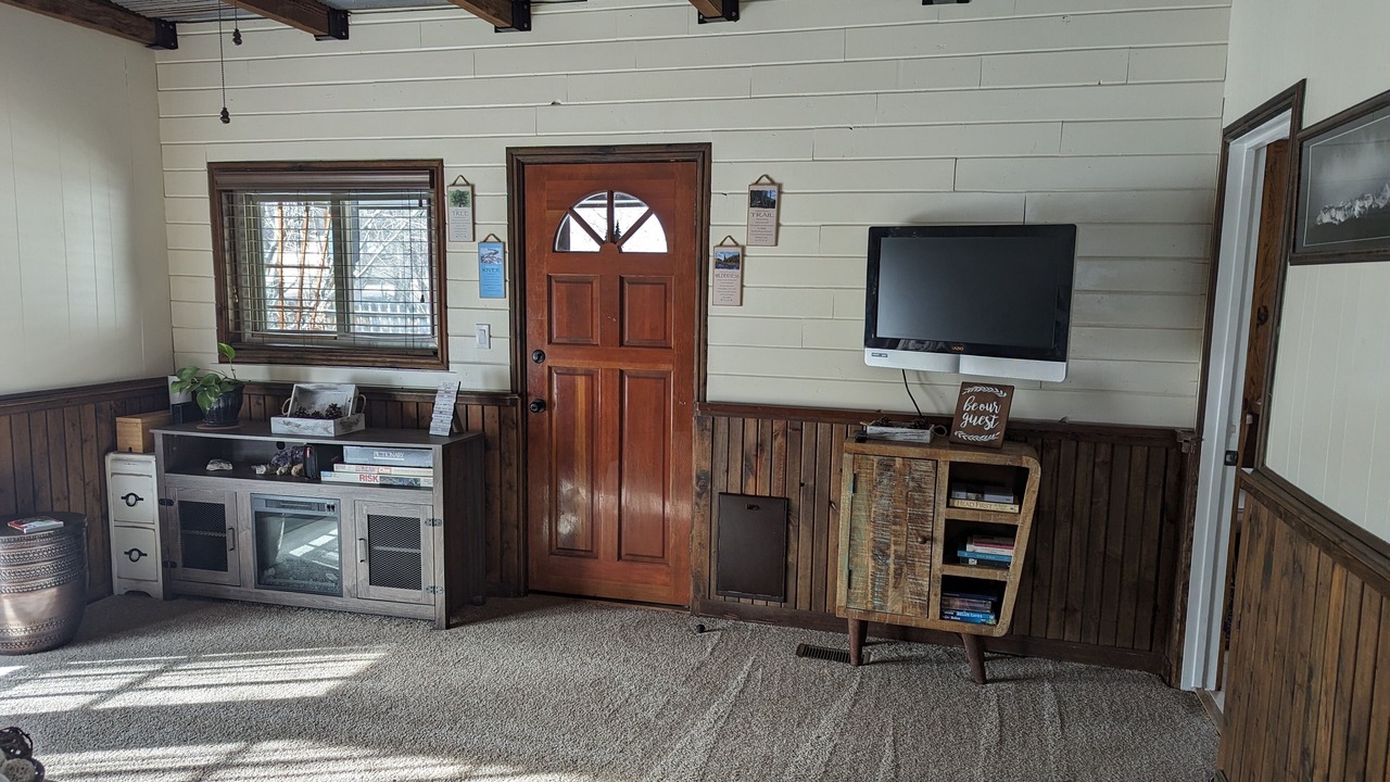 Photo of Livingroom in Canon City