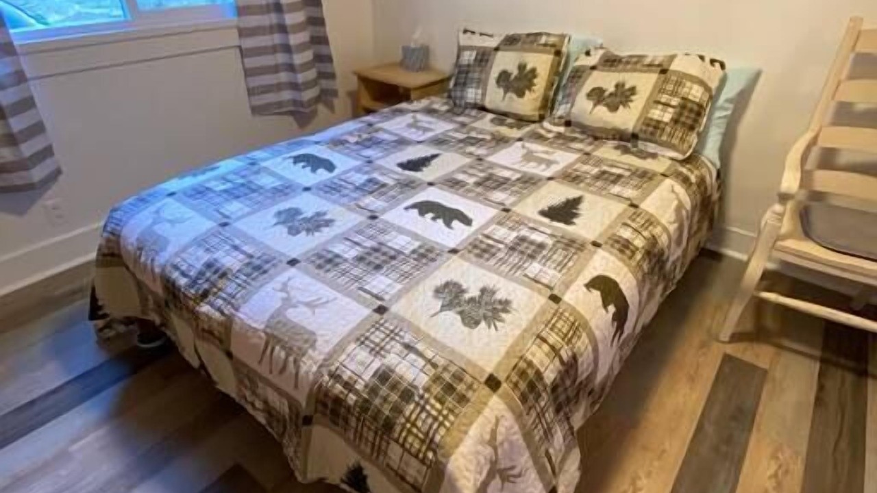 Photo of Bedroom in Coal Creek Canyon