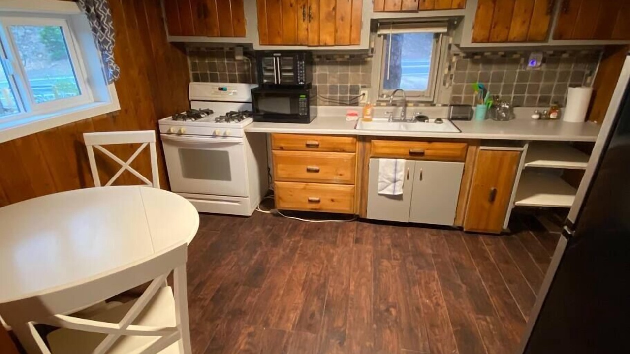 Photo of Kitchen in Coal Creek Canyon