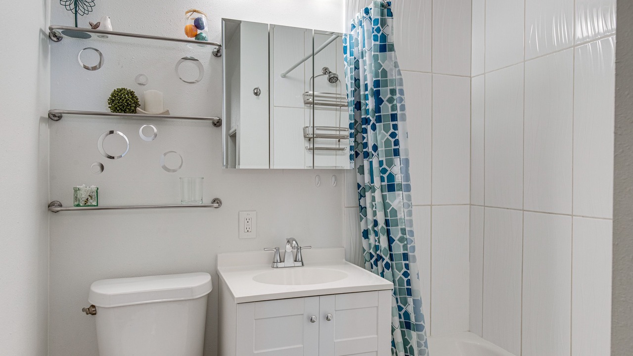 Photo of Bathroom in Lakewood
