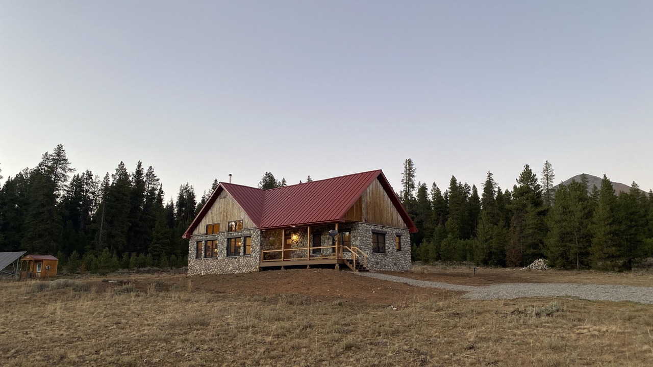 Photo of Outdoor in Almont
