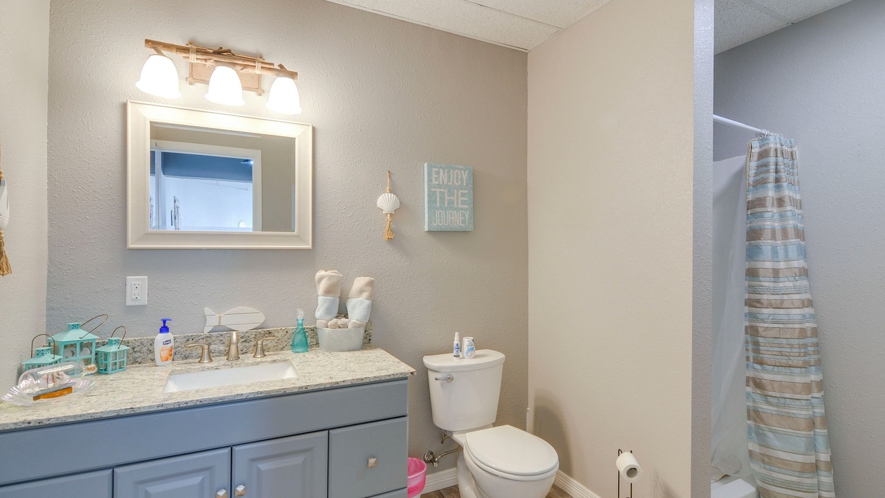 Photo of Bathroom in Del Norte