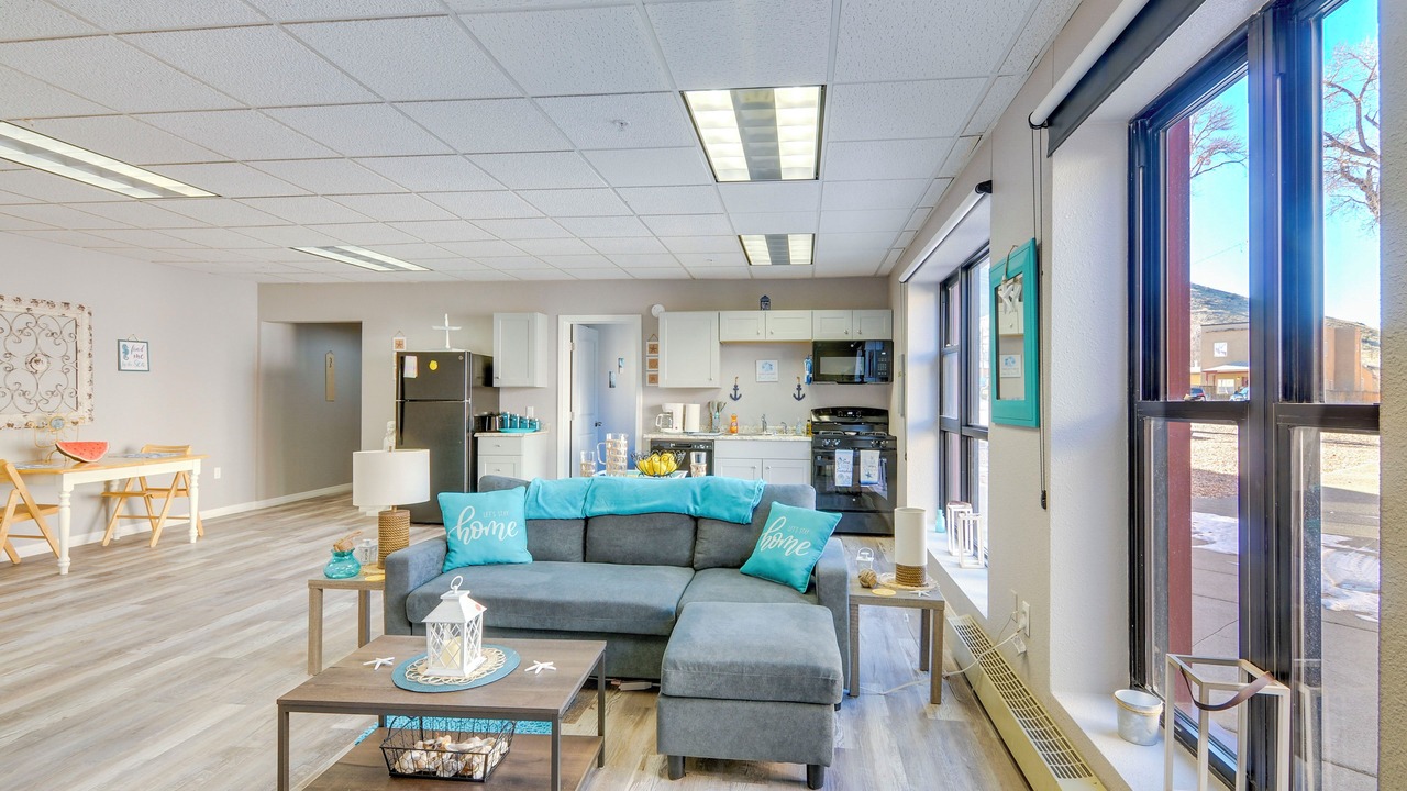 Photo of Livingroom in Del Norte