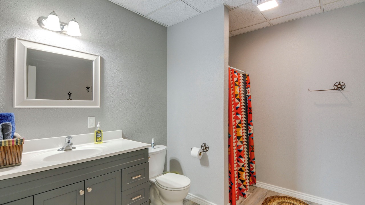 Photo of Bathroom in Del Norte