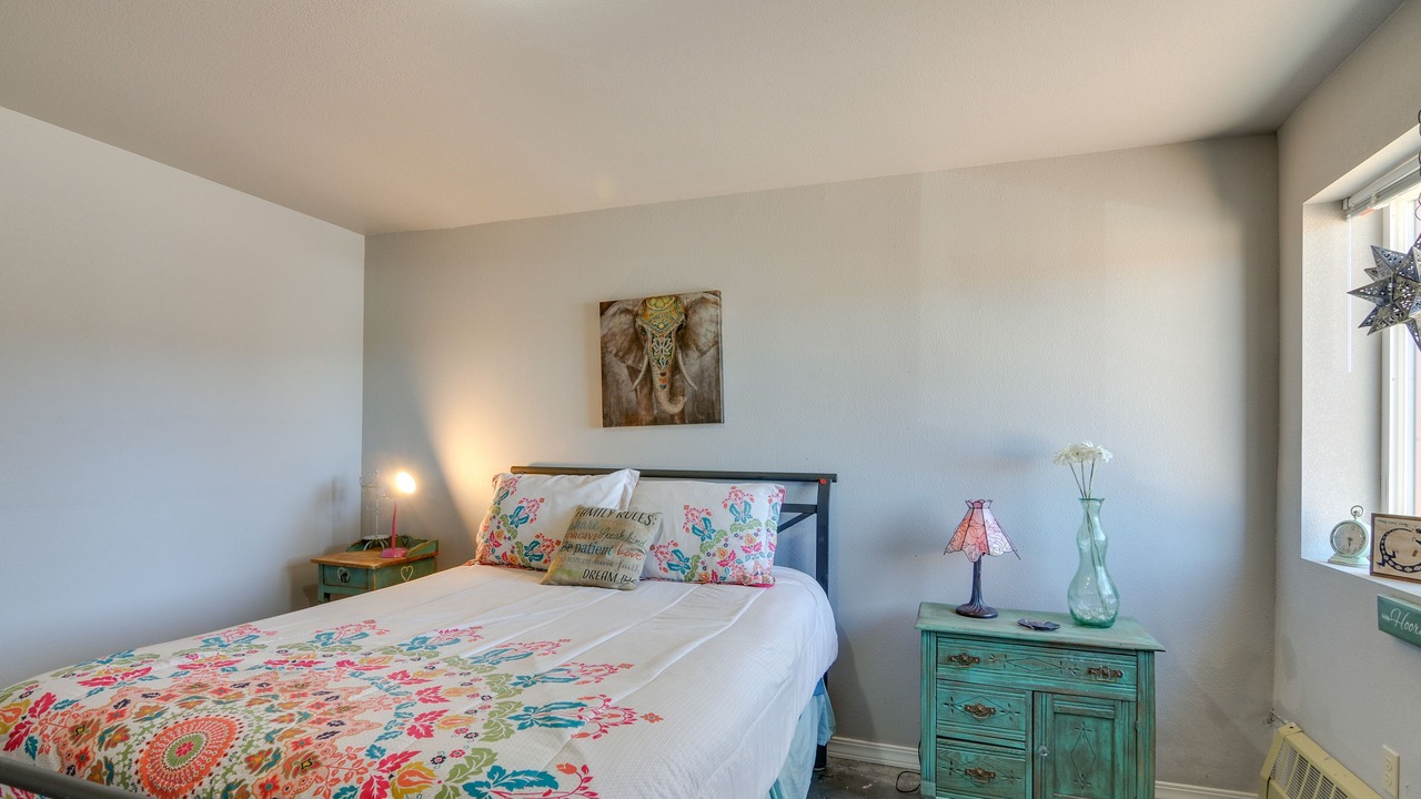 Photo of Bedroom in Del Norte