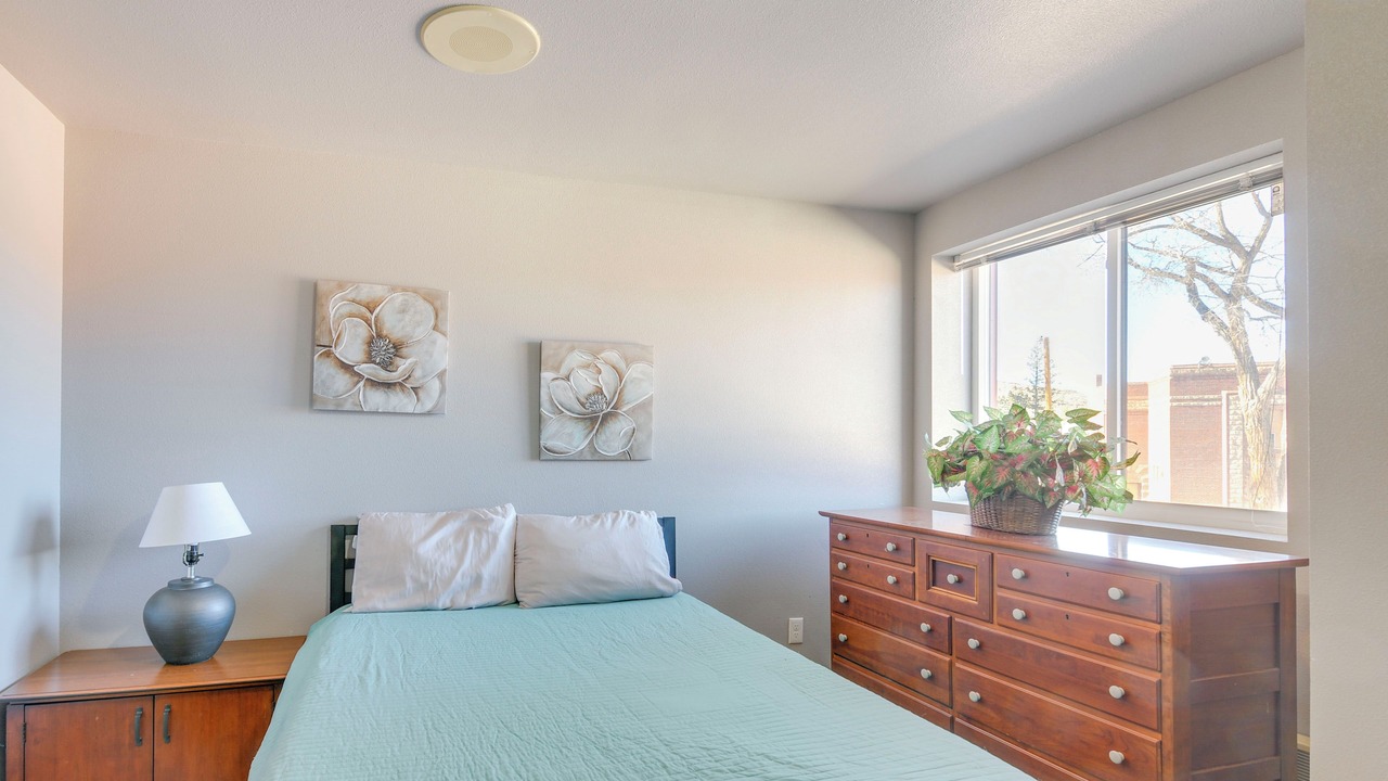 Photo of Bedroom in Del Norte