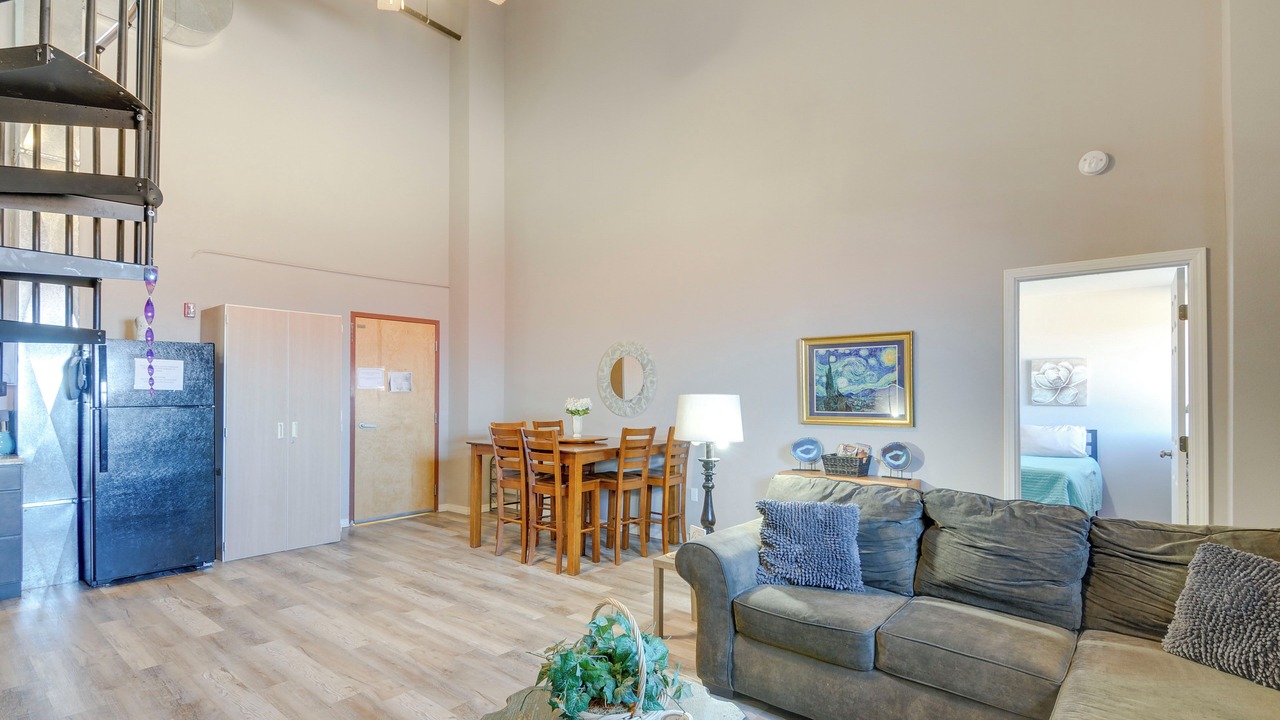 Photo of Bedroom in Del Norte