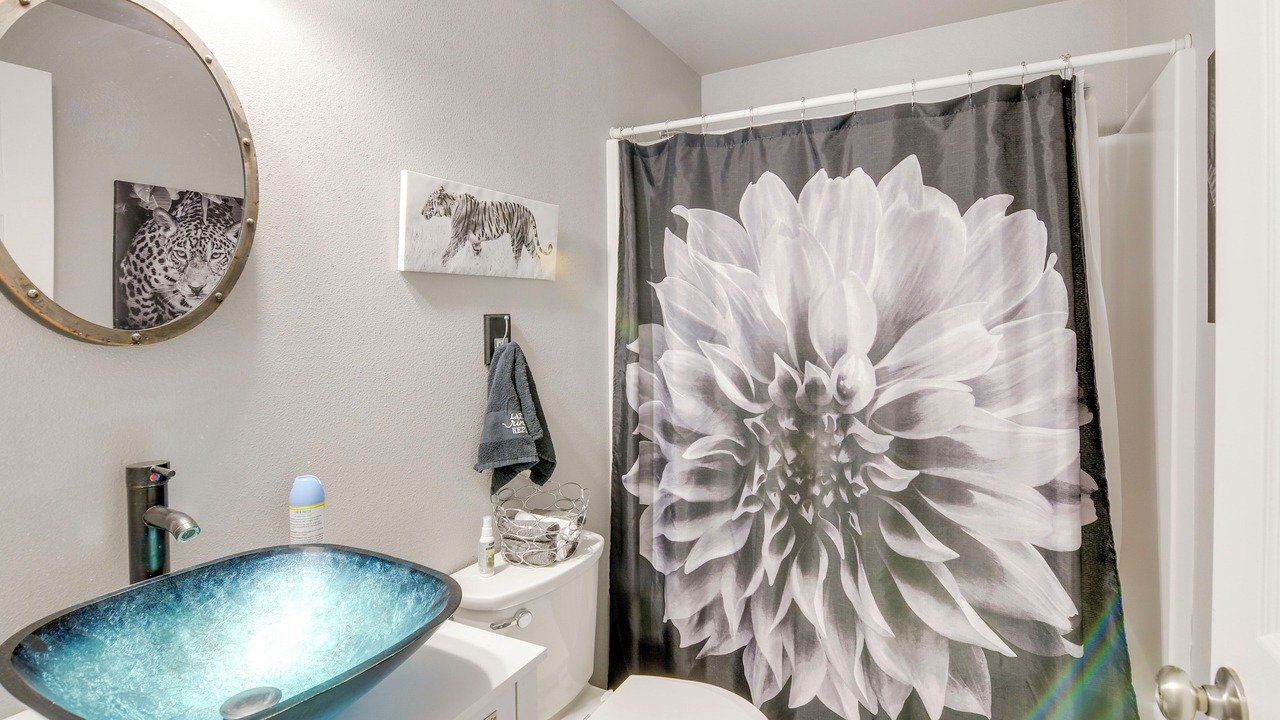 Photo of Bathroom in Del Norte