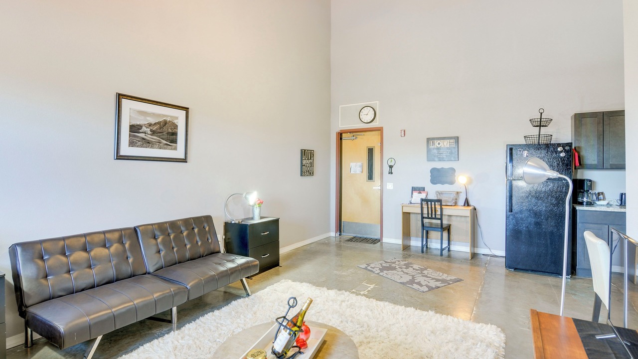 Photo of Livingroom in Del Norte