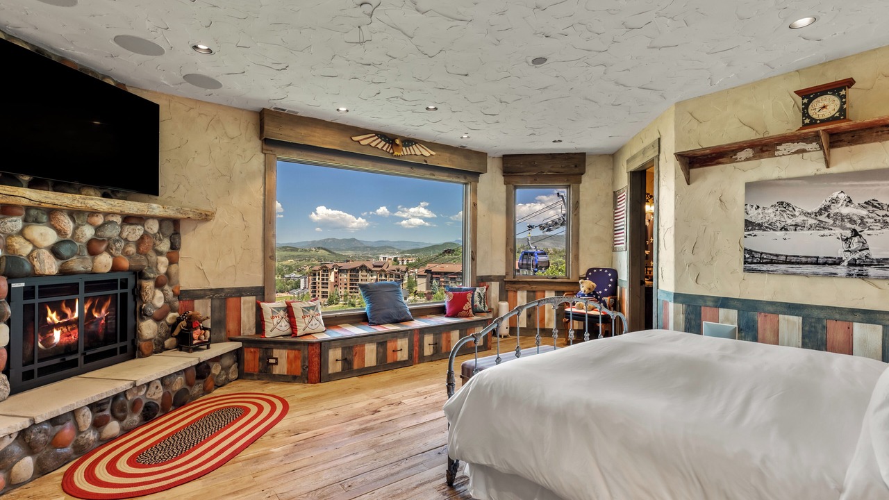 Photo of Bedroom in Steamboat Springs