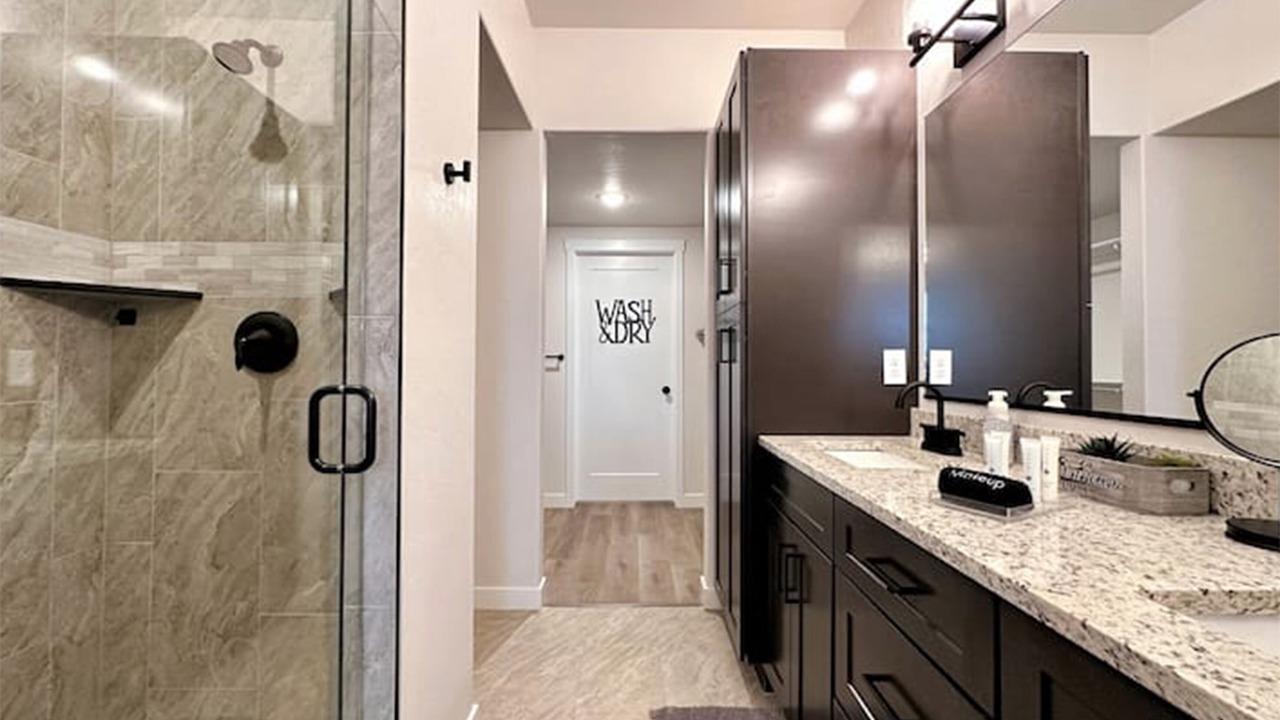 Photo of Bathroom in Pear Park