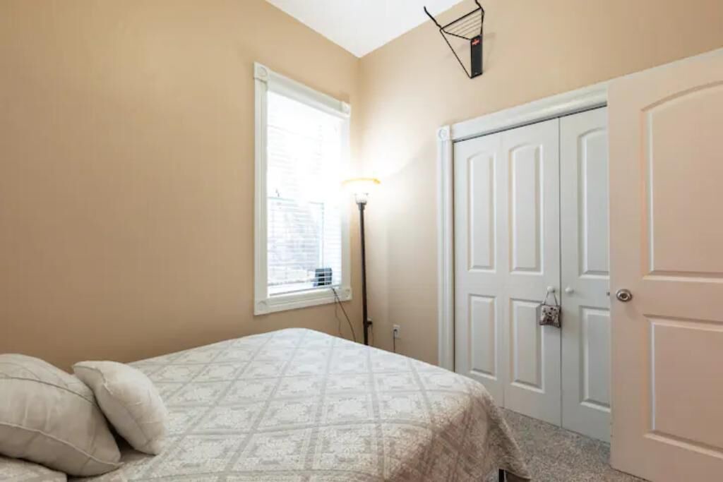 Photo of Bedroom in Golden