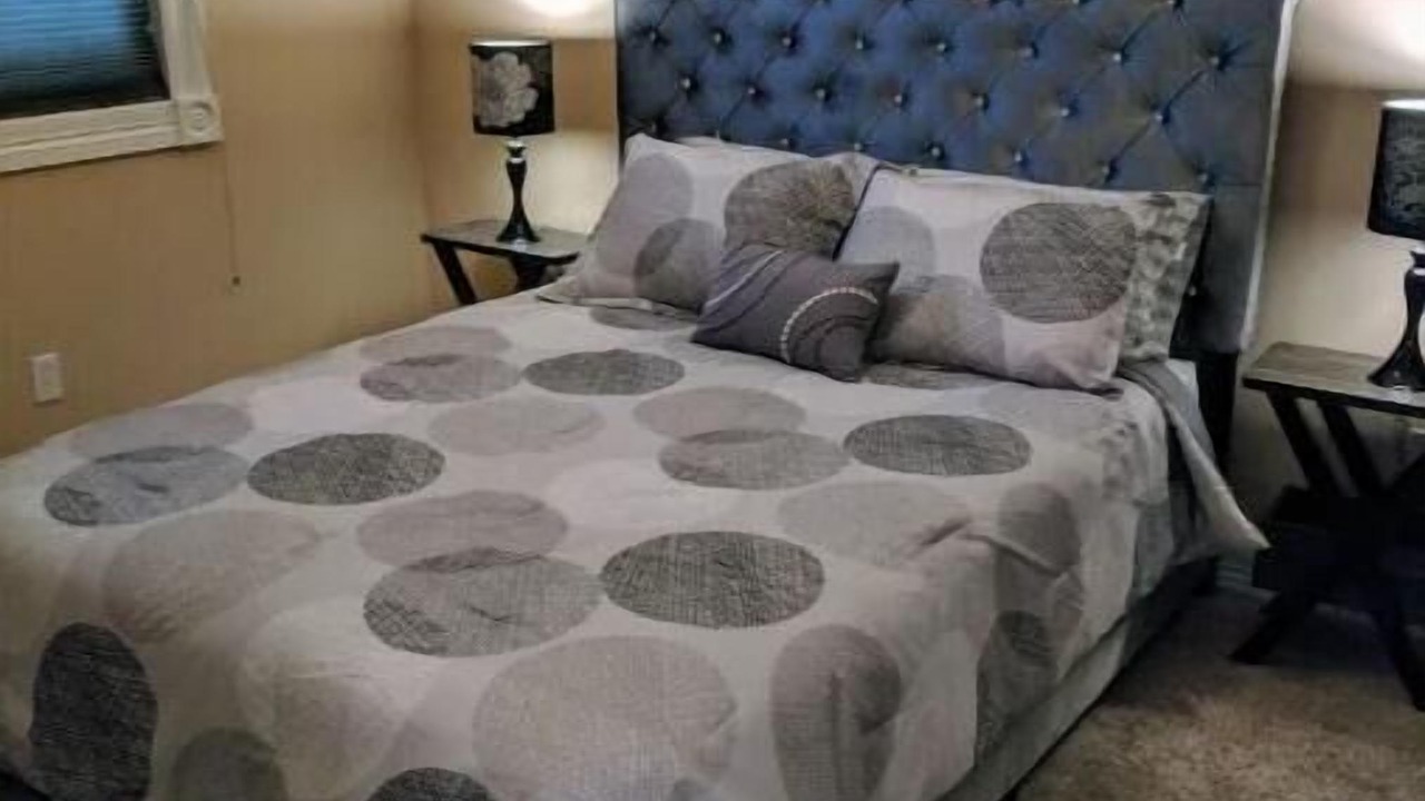 Photo of Bedroom in Golden