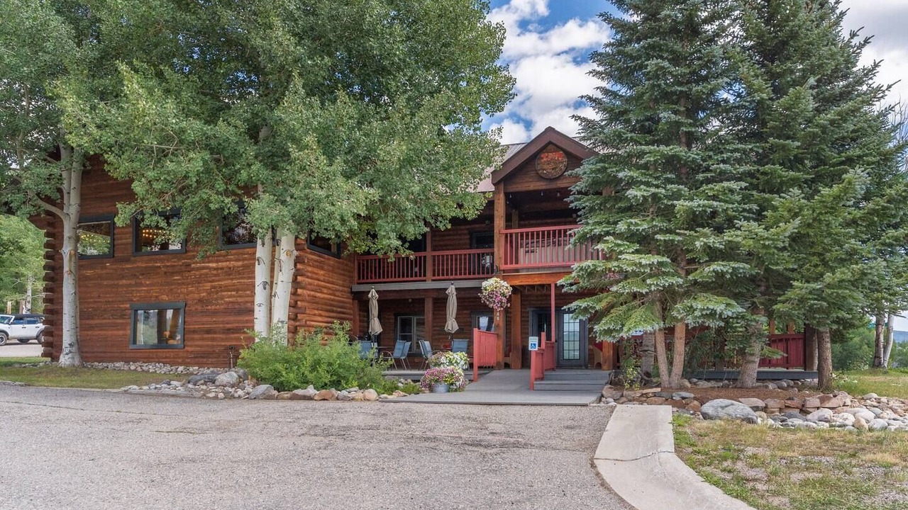 Photo of Outdoor in Clark