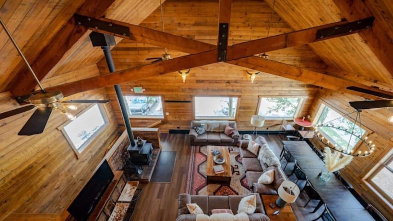 Photo of Livingroom in Clark