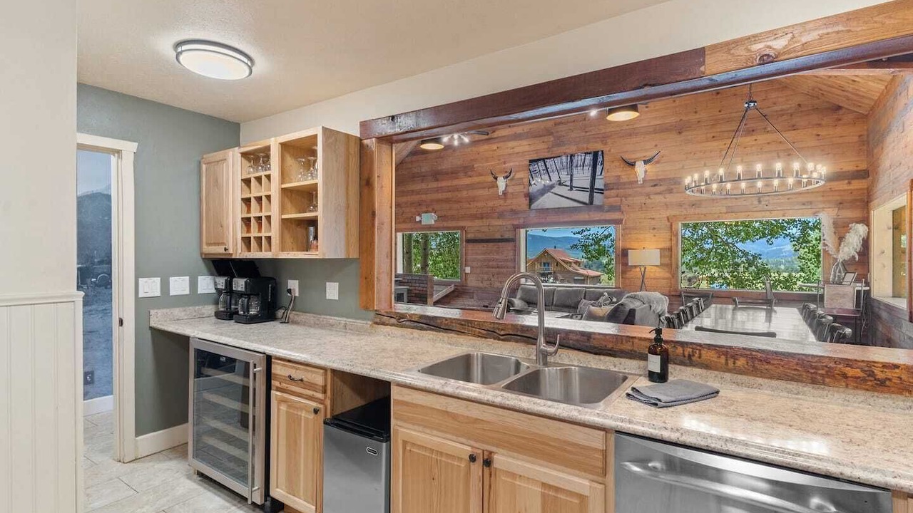 Photo of Kitchen in Clark