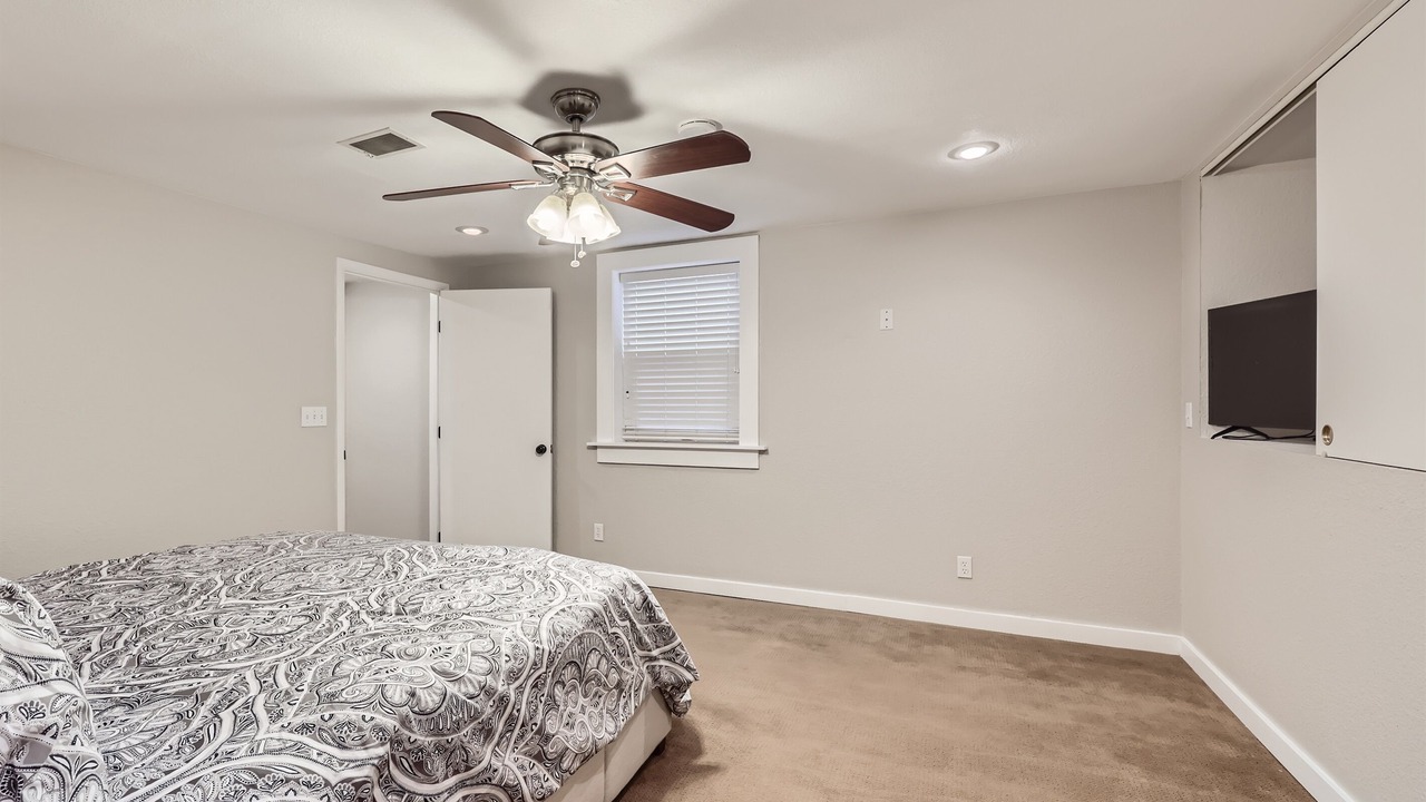 Photo of Bedroom in Castle Rock
