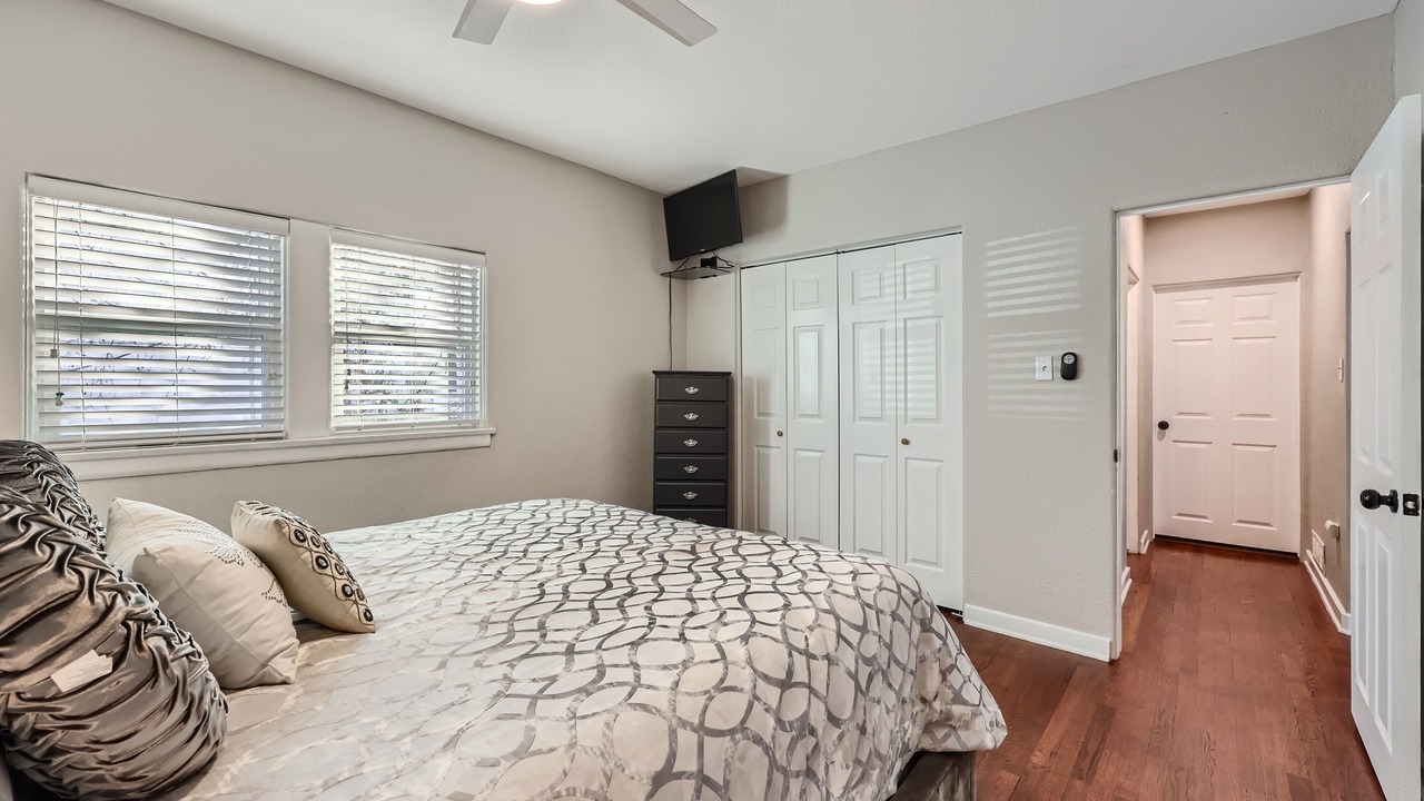 Photo of Bedroom in Castle Rock