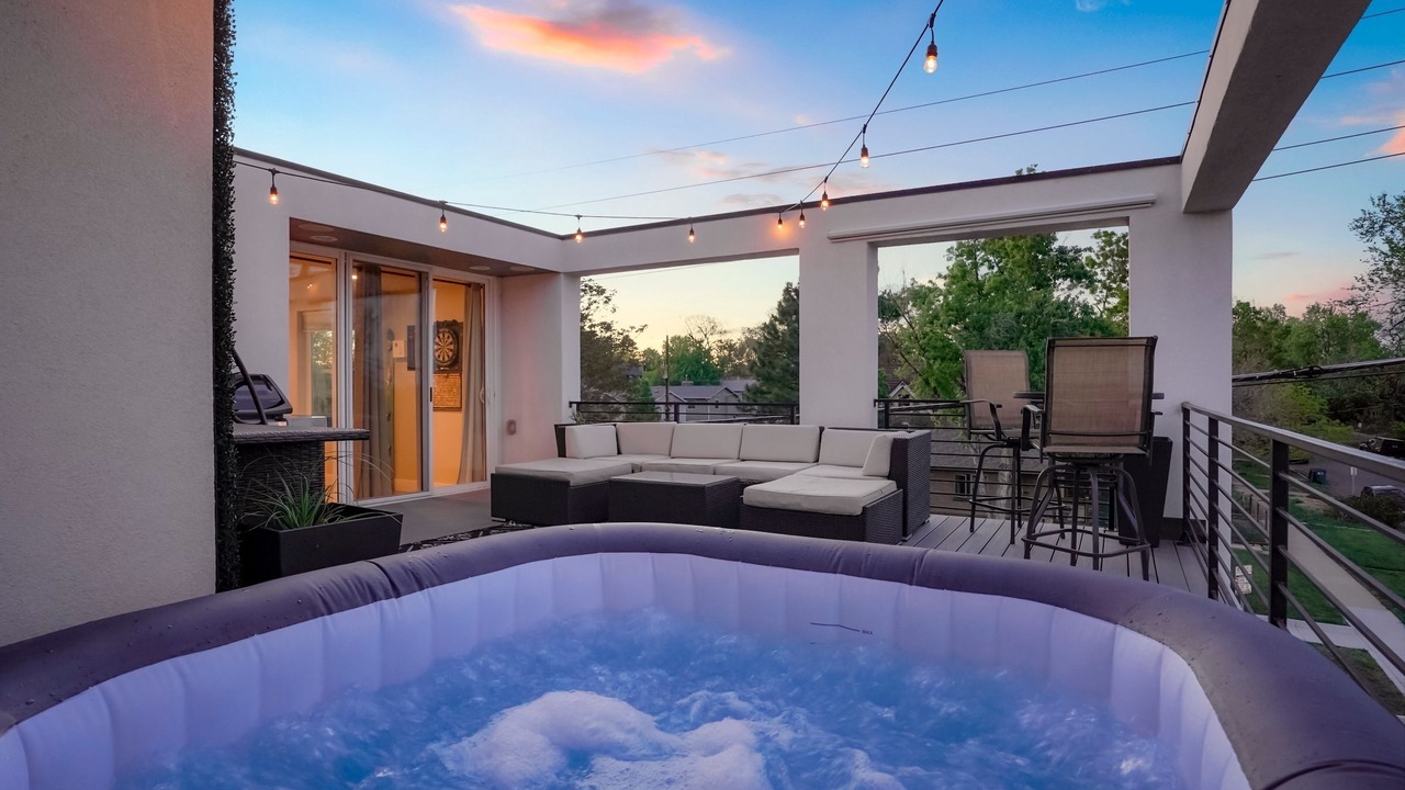 Photo of Patio Balcony in Sloan Lake