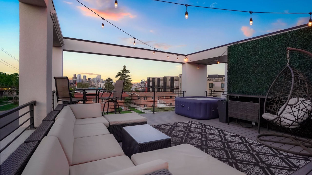 Photo of Patio Balcony in Sloan Lake