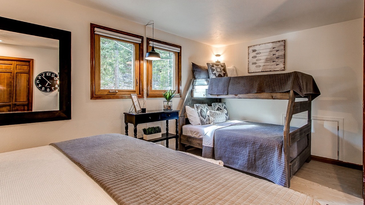 Photo of Bedroom in Doubleheader