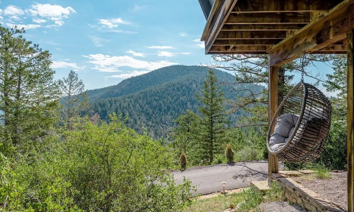 Photo of Patio Balcony in Evergreen
