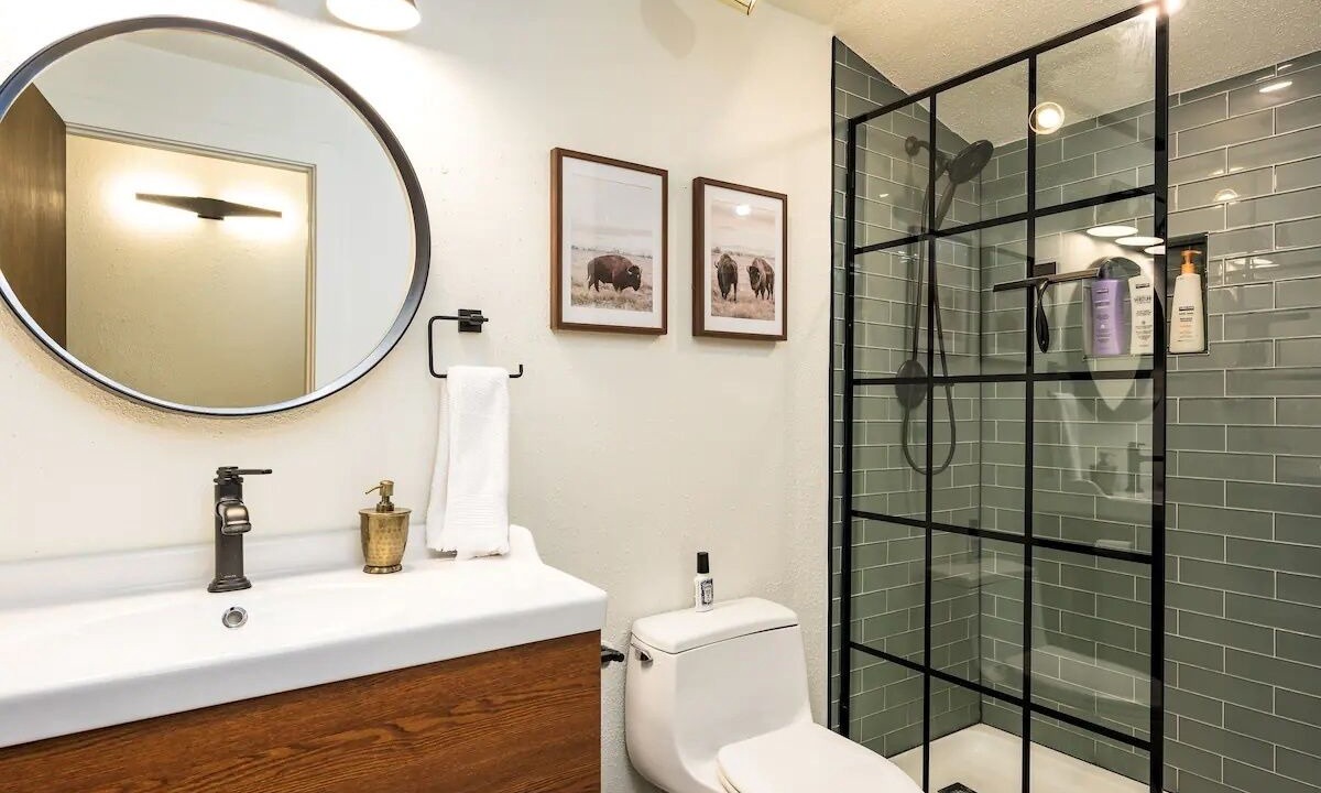 Photo of Bathroom in Evergreen