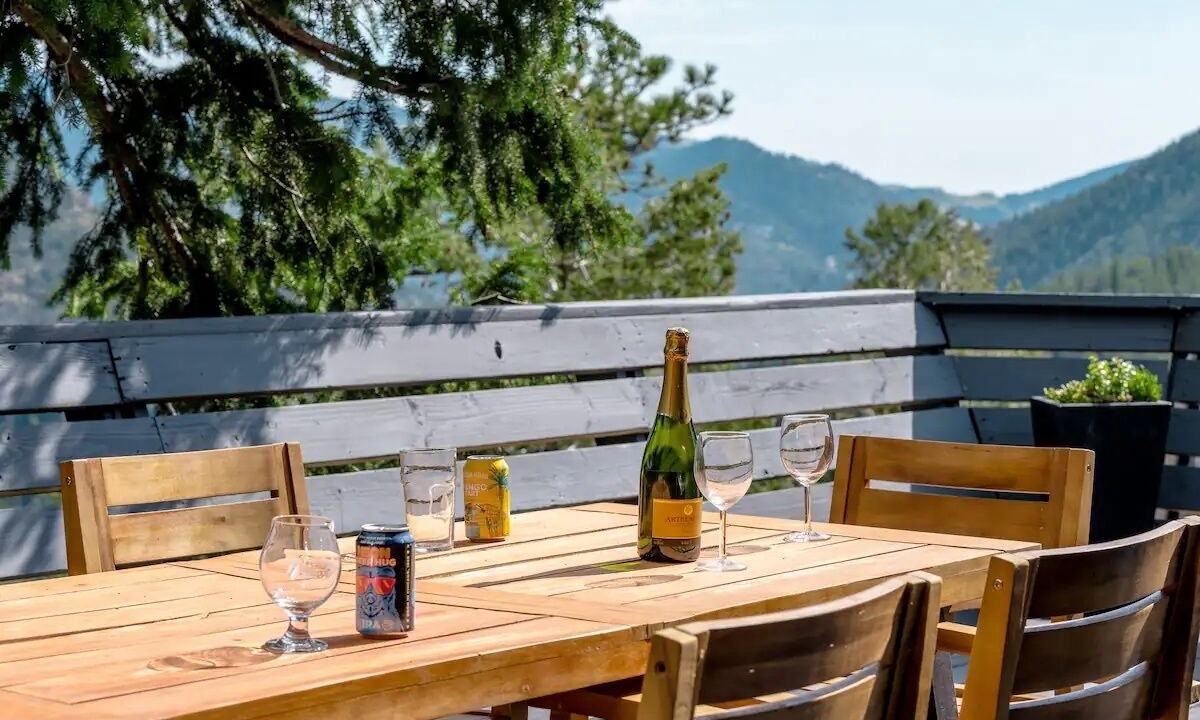 Photo of Outdoor in Evergreen
