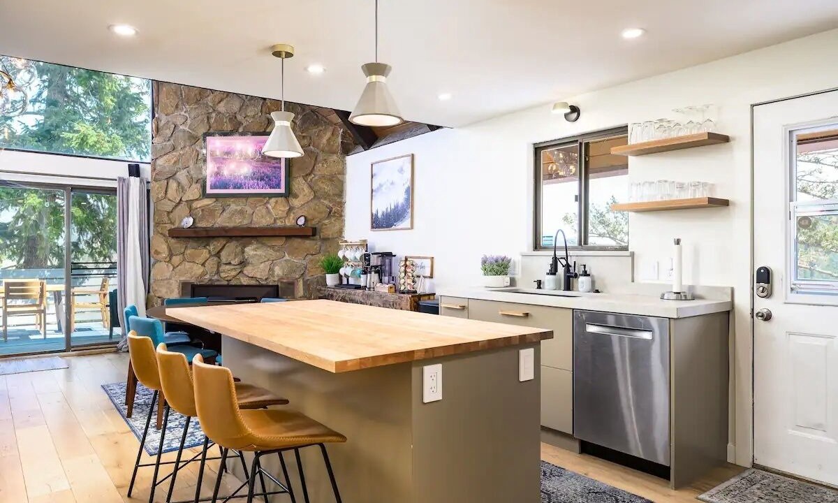 Photo of Kitchen in Evergreen