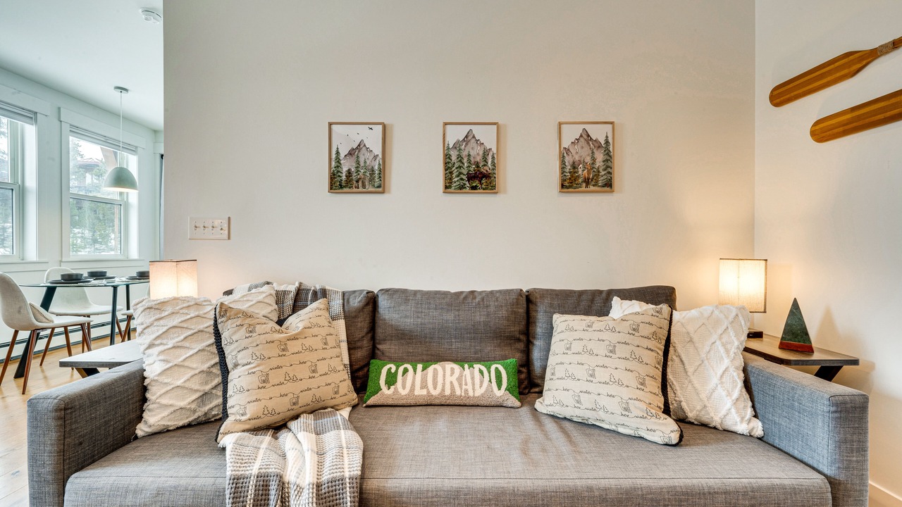 Photo of Livingroom in Grand Lake