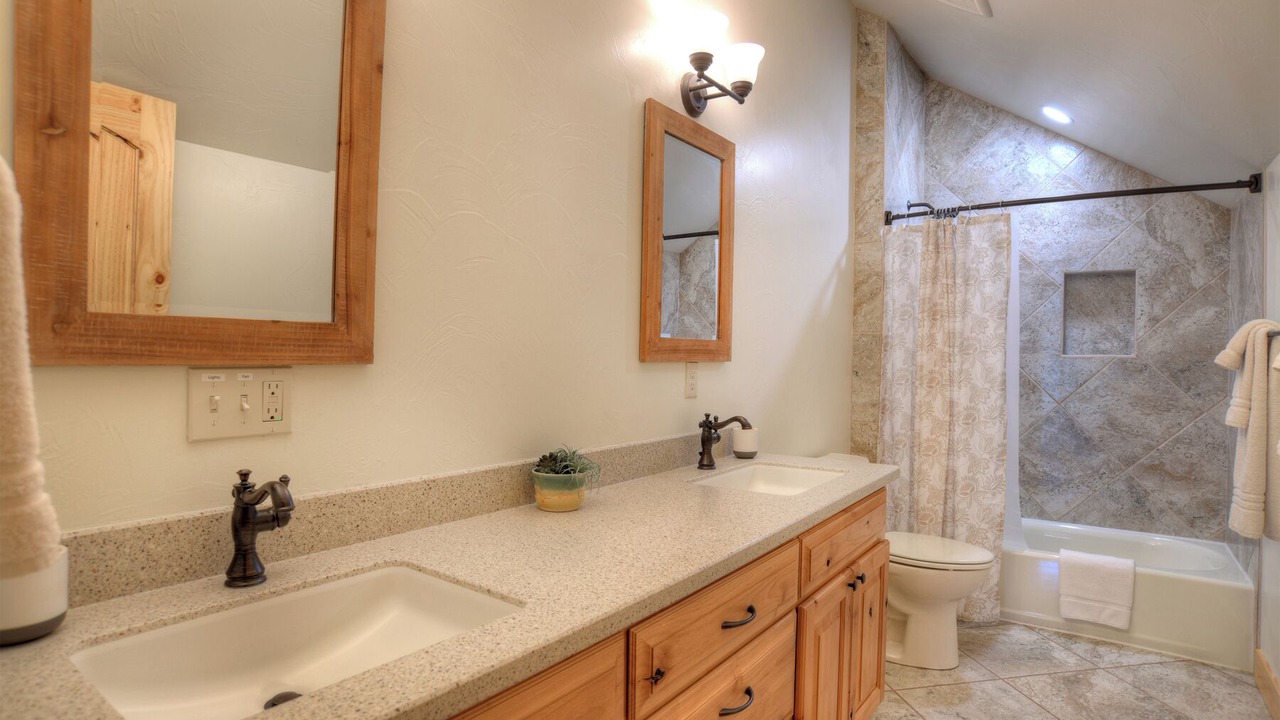 Photo of Bathroom in South Fork