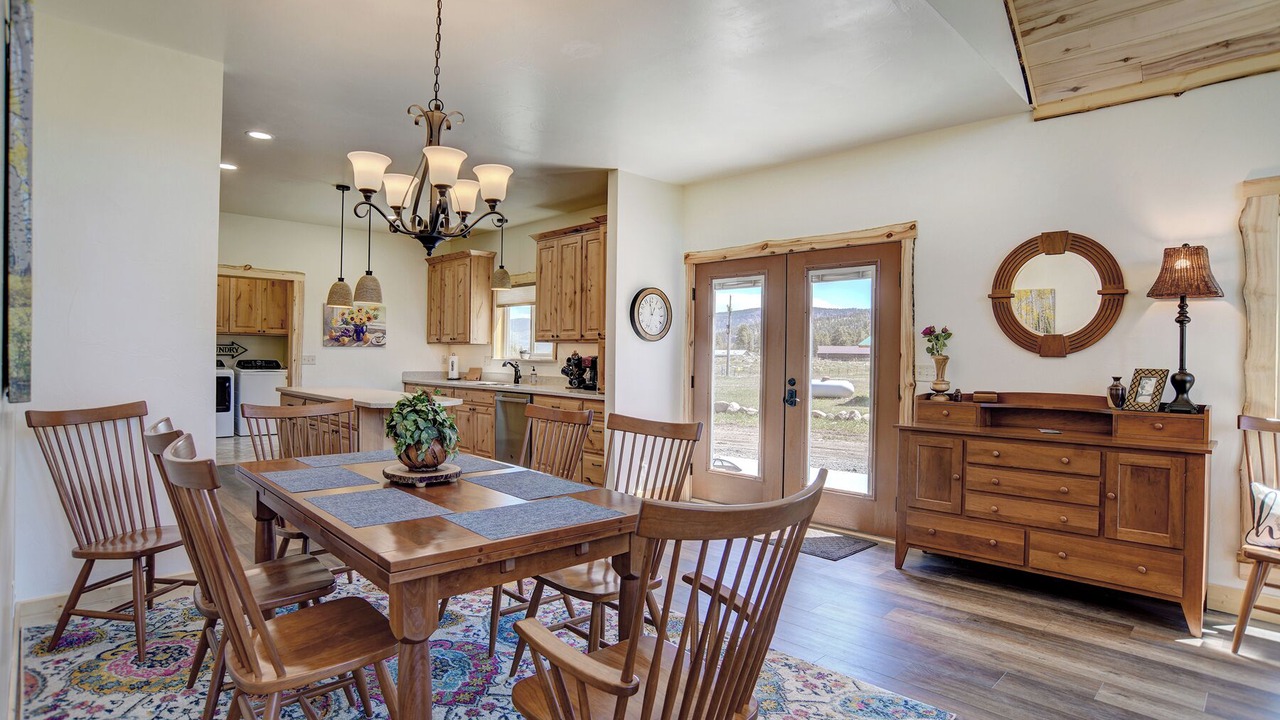 Photo of Bedroom in South Fork
