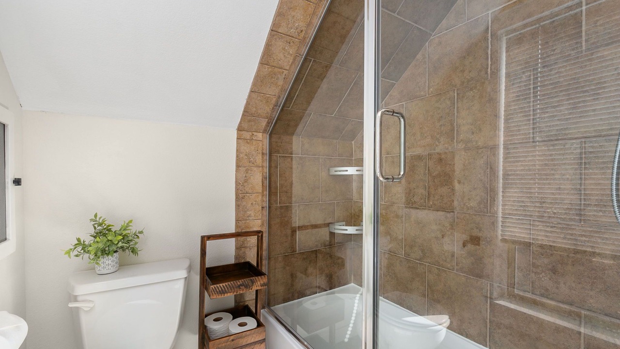 Photo of Bathroom in Martinez Park