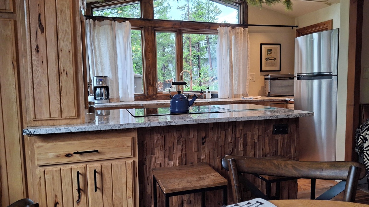 Photo of Kitchen in Coal Creek Canyon