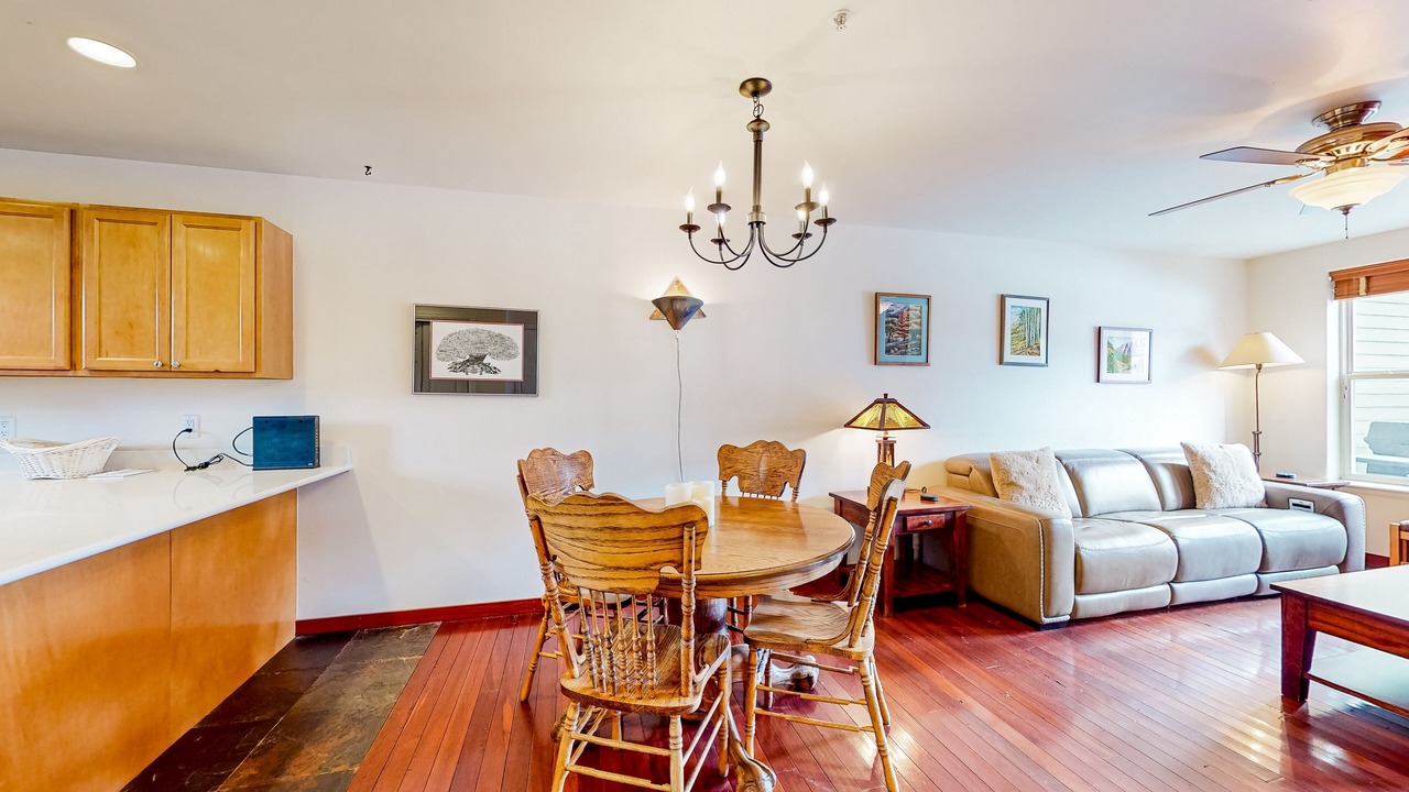 Photo of Livingroom in Basalt