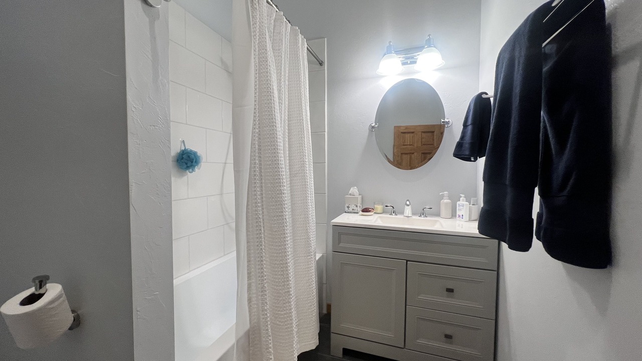 Photo of Bathroom in Solar Ranch