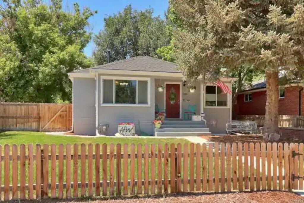 Photo of Outdoor in East Colfax